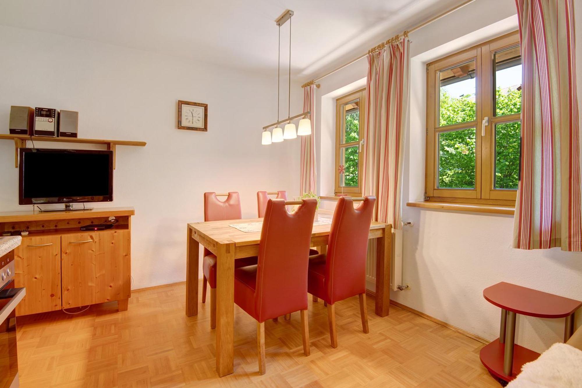 Ferienhof Schuetz Eschlkam Ngoại thất bức ảnh